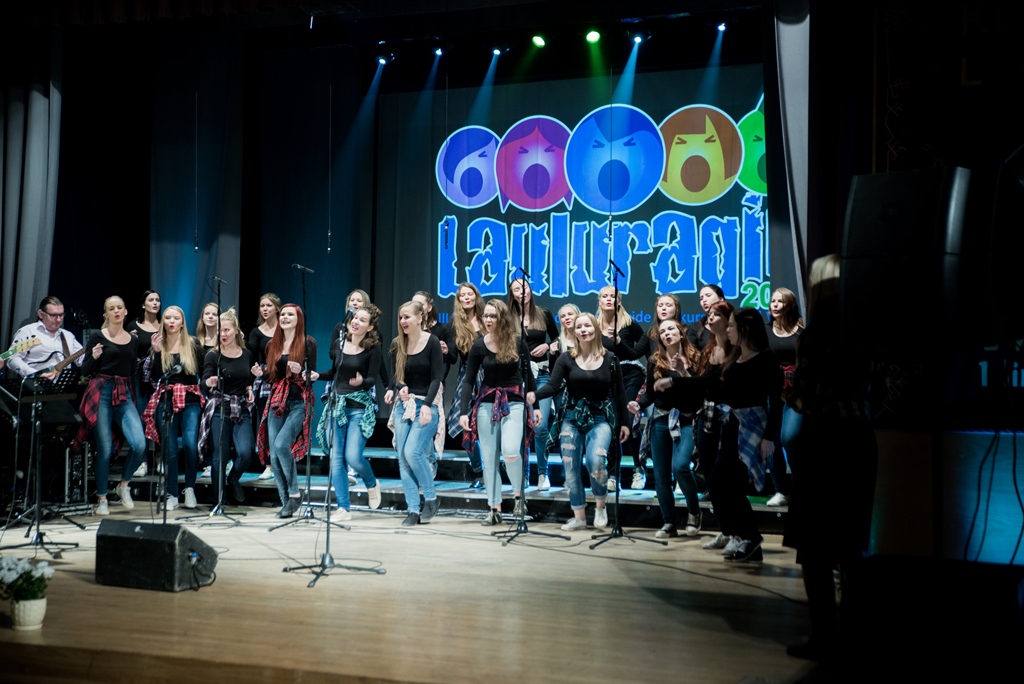 Lauluragin_2016