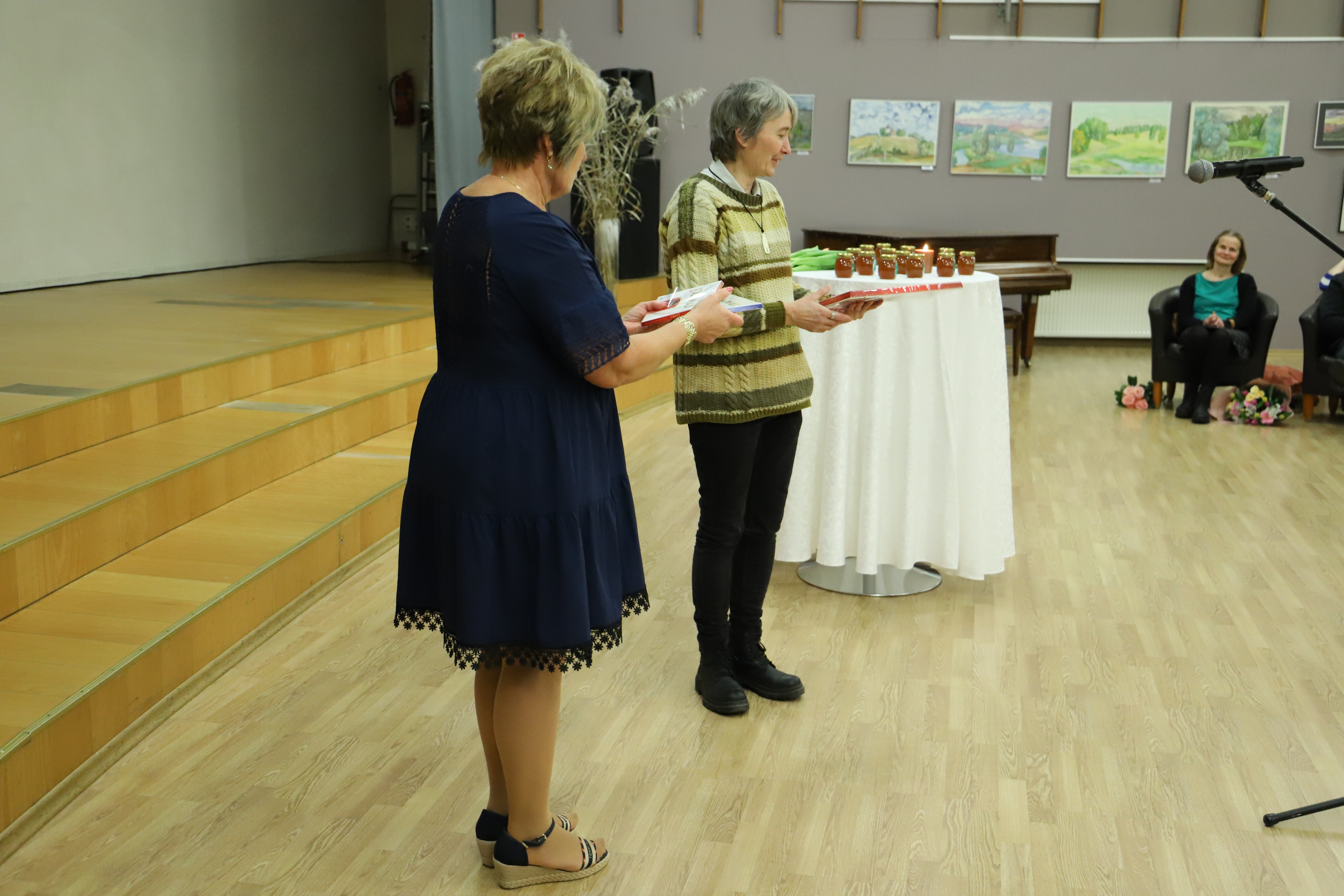 Juulimaalijate kolmas näitus 