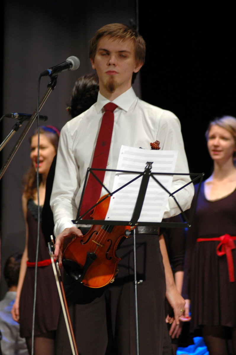 Lauluragin 2014 konkurss